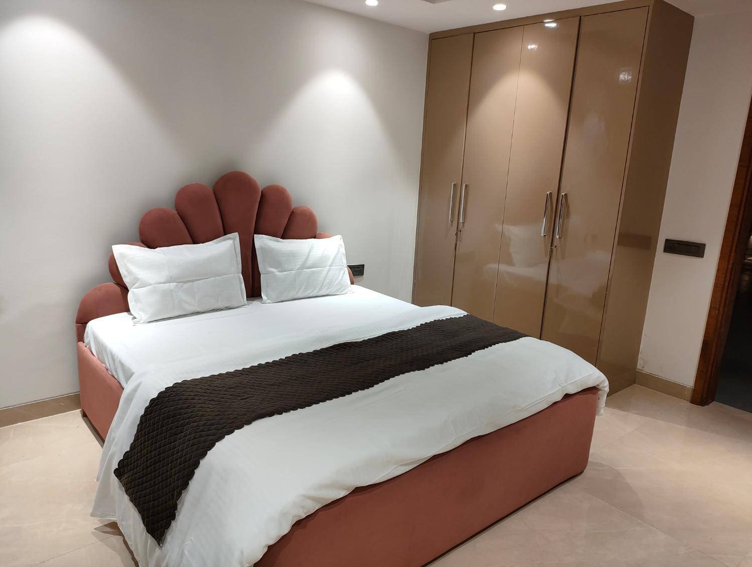 Luxury Service Apartments for Corporate Stays 