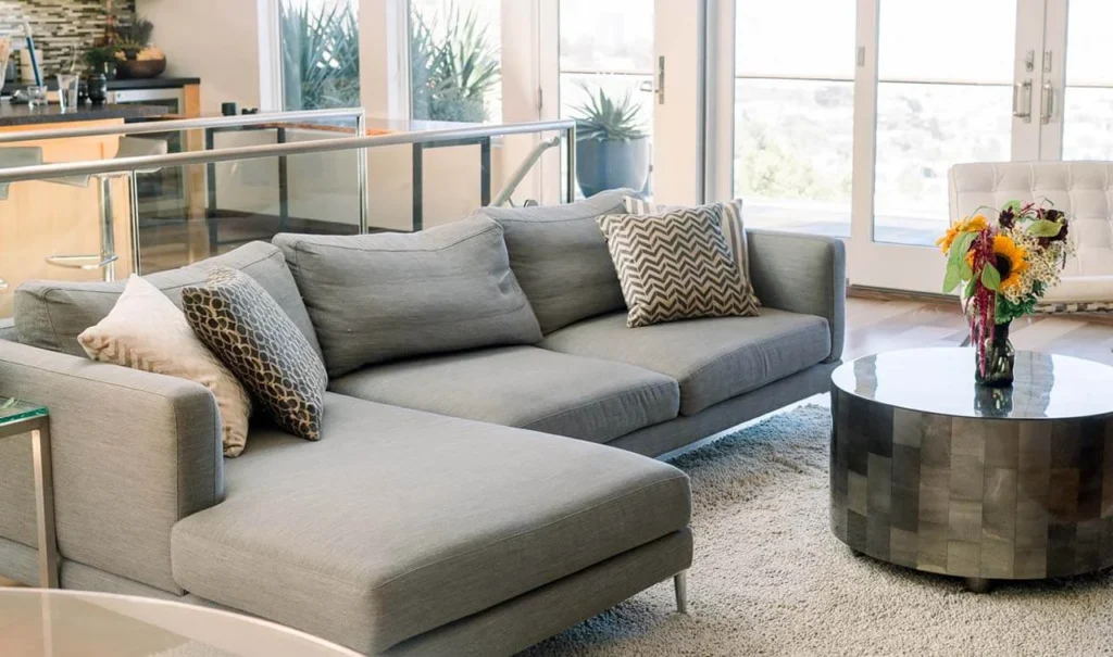 Service Apartments in East Delhi